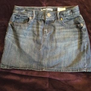 Girls Gap jean skirt